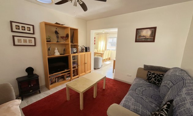 Resale - Townhouse -
Ciudad Quesada - La Marquesa