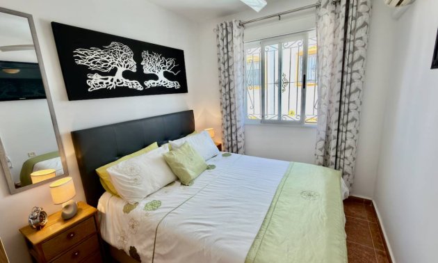 Resale - Townhouse -
Los Montesinos - Entre Naranjos / Vistabella Golf