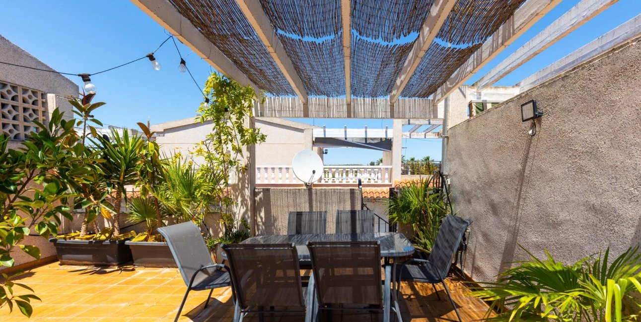 Resale - Bungalow -
Guardamar del Segura - El moncayo