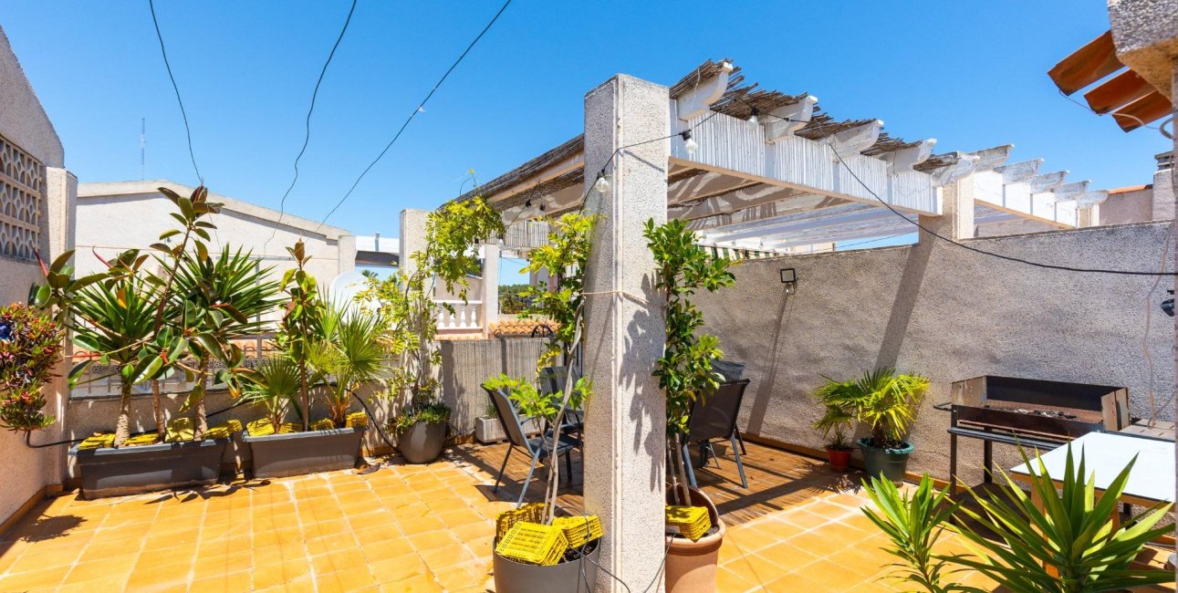 Resale - Bungalow -
Guardamar del Segura - El moncayo