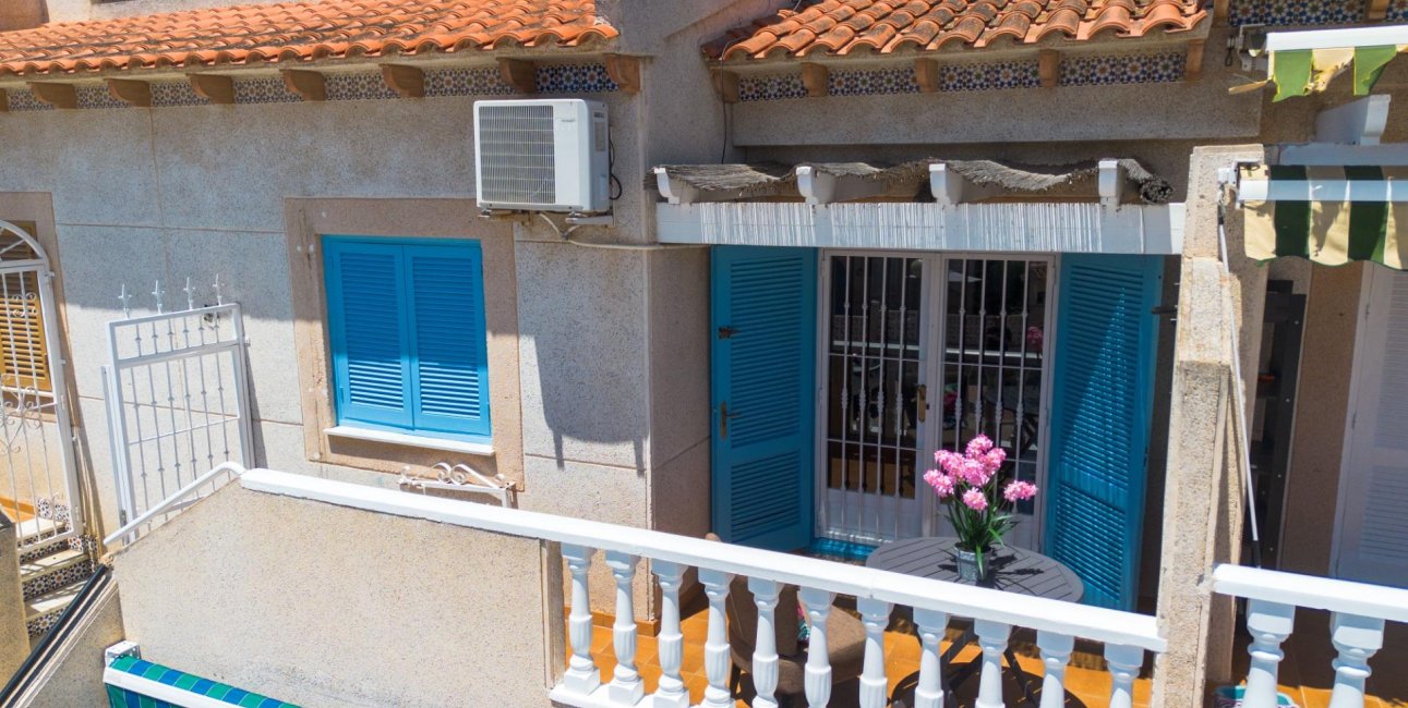Resale - Bungalow -
Guardamar del Segura - El moncayo