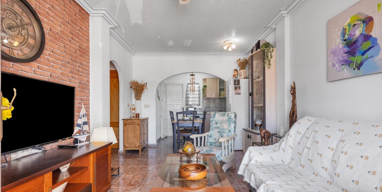 Resale - Bungalow -
Guardamar del Segura - El moncayo