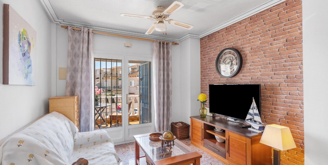 Resale - Bungalow -
Guardamar del Segura - El moncayo