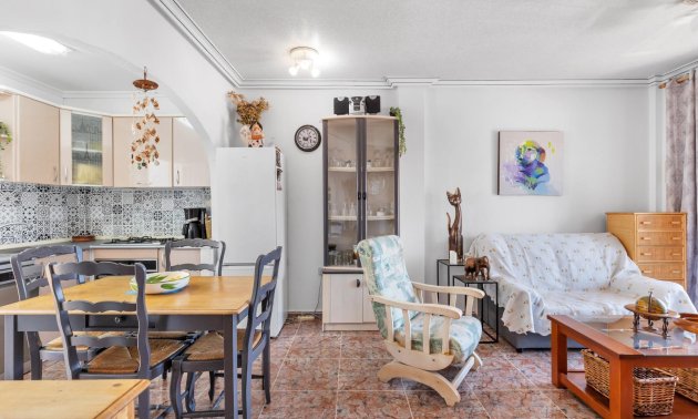Resale - Bungalow -
Guardamar del Segura - El moncayo