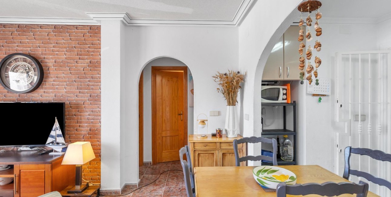 Resale - Bungalow -
Guardamar del Segura - El moncayo