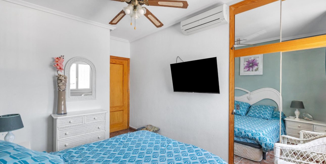 Resale - Bungalow -
Guardamar del Segura - El moncayo