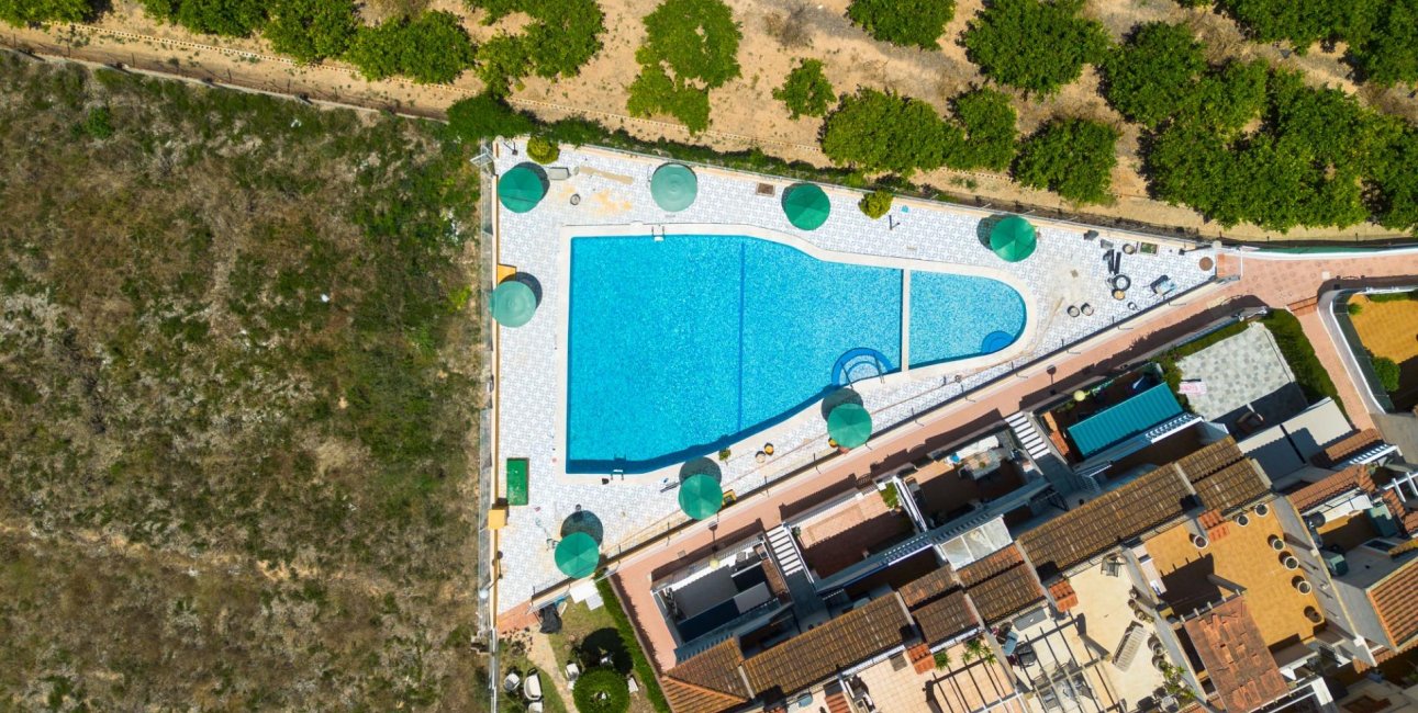 Resale - Bungalow -
Guardamar del Segura - El moncayo