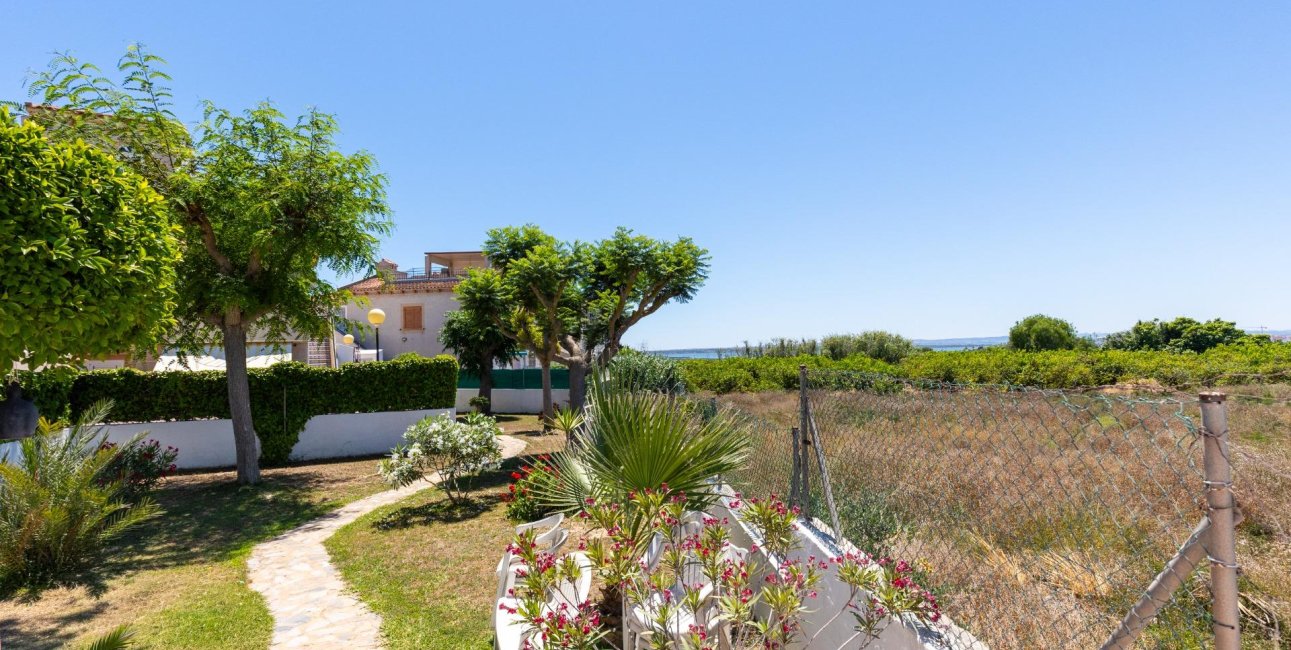 Resale - Bungalow -
Guardamar del Segura - El moncayo