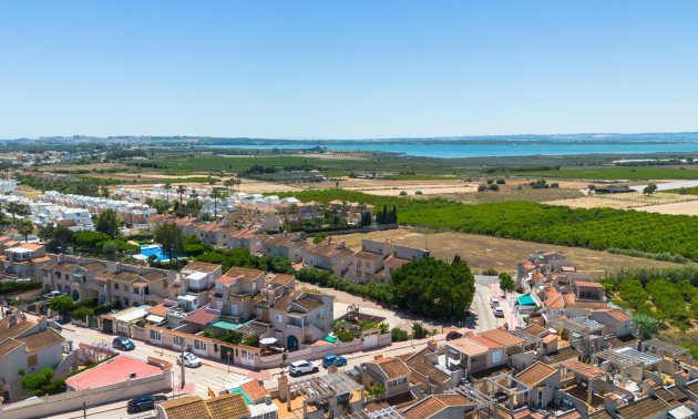 Resale - Bungalow -
Guardamar del Segura - El moncayo