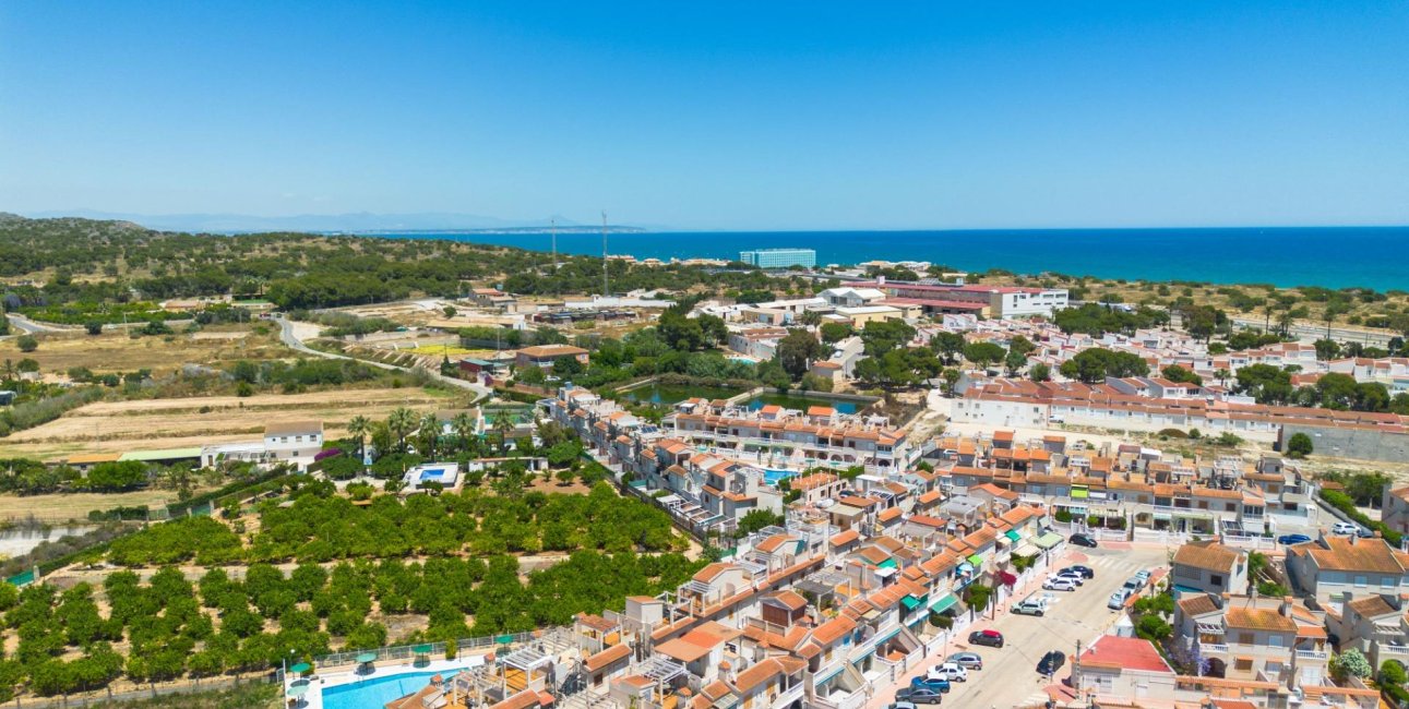 Resale - Bungalow -
Guardamar del Segura - El moncayo