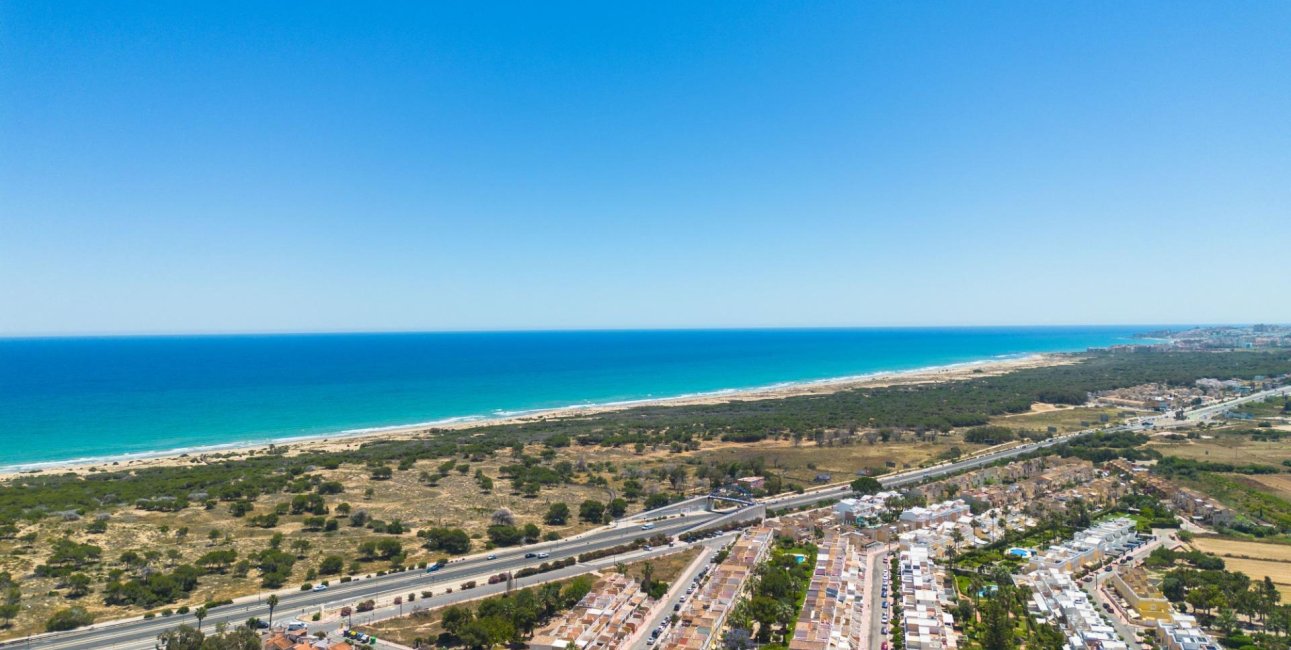 Resale - Bungalow -
Guardamar del Segura - El moncayo