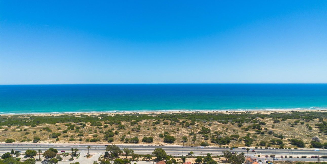 Resale - Bungalow -
Guardamar del Segura - El moncayo