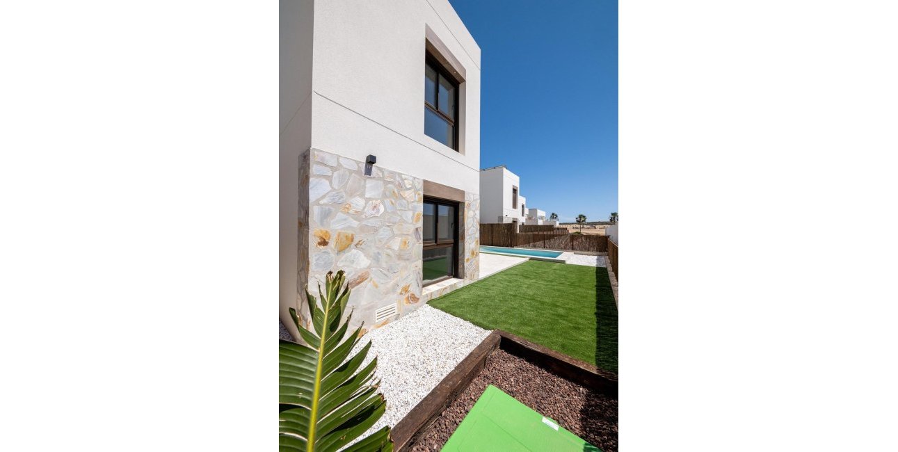 New Build - Villa -
Algorfa - La Finca Golf