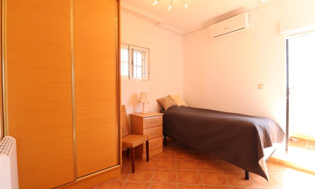 Resale - Villa -
Algorfa - Lo Crispin