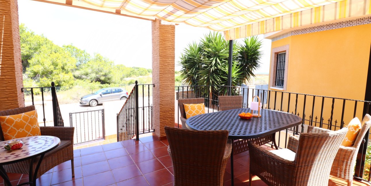 Resale - Villa -
Algorfa - Lo Crispin