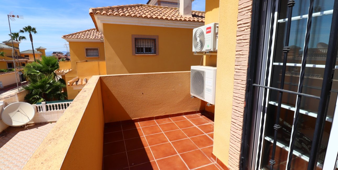 Resale - Villa -
Algorfa - Lo Crispin