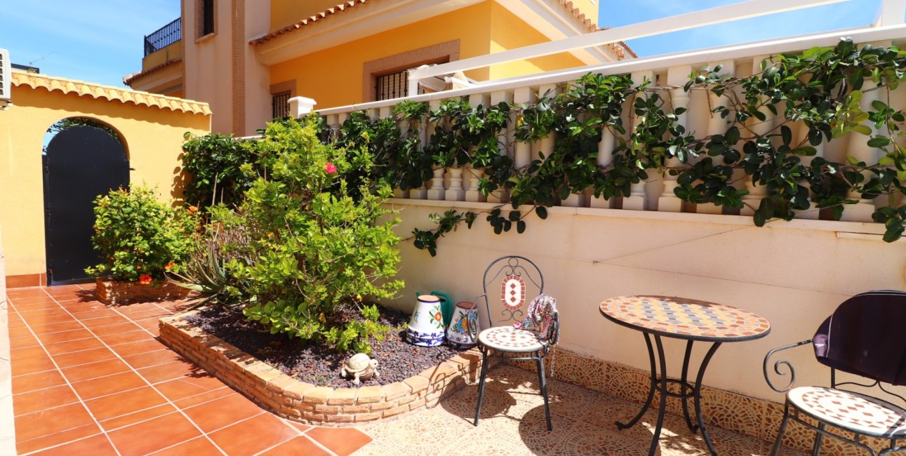 Resale - Villa -
Algorfa - Lo Crispin