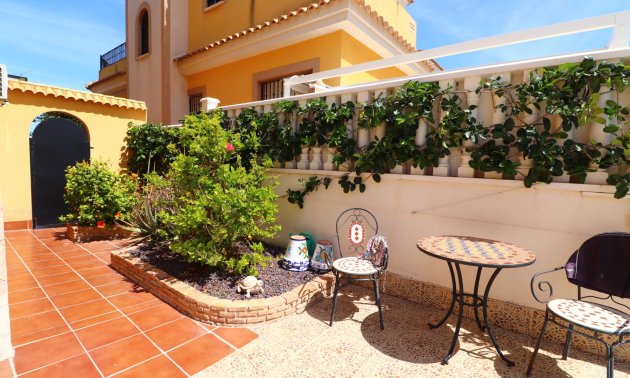 Resale - Villa -
Algorfa - Lo Crispin