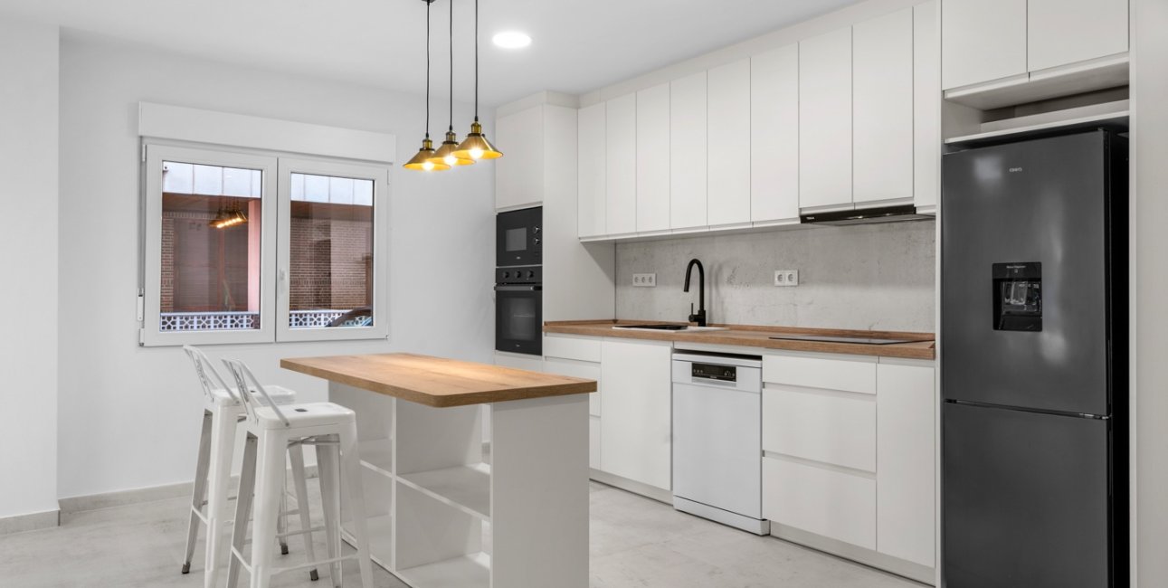Resale - Apartment / flat -
Torrevieja - Playa Acequion