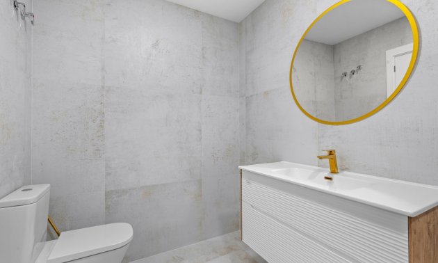 Resale - Apartment / flat -
Torrevieja - Playa Acequion