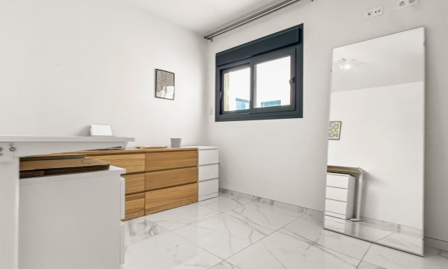 Resale - Apartment / flat -
Orihuela Costa - Los Altos