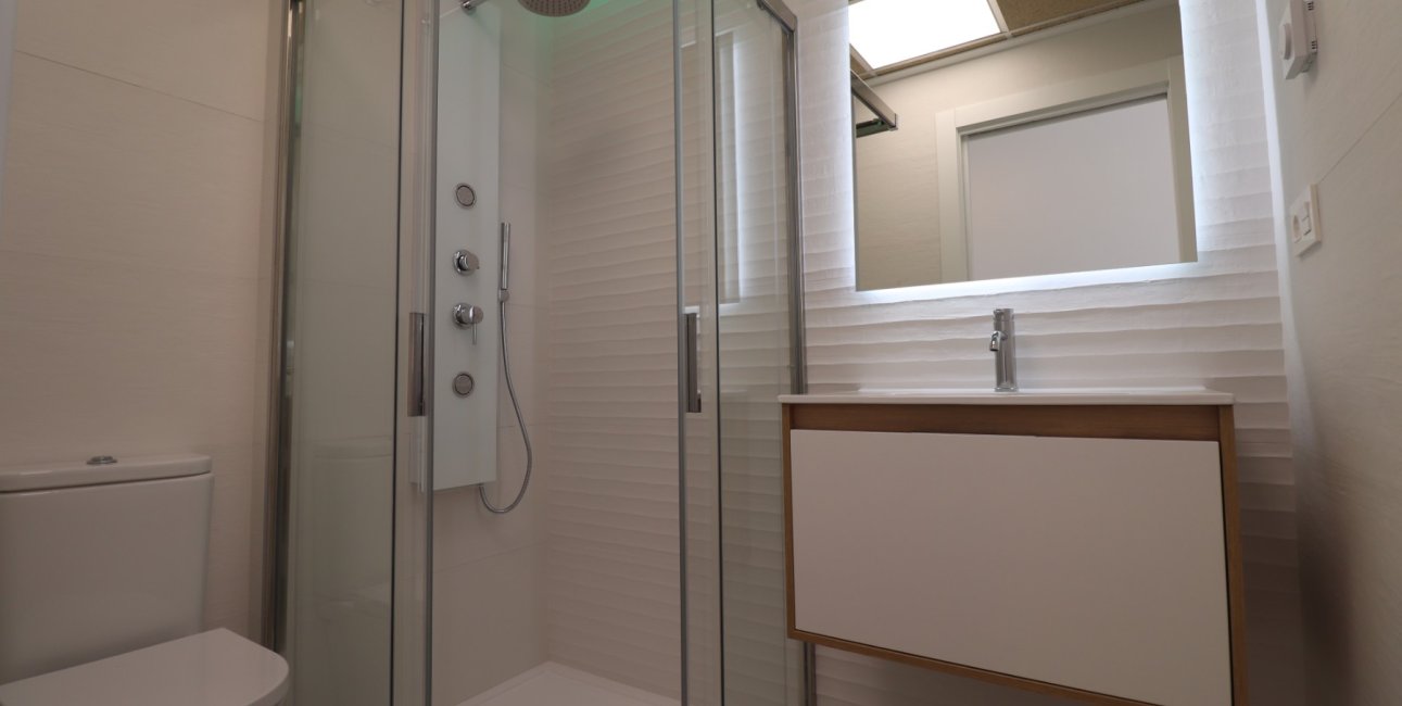 Resale - Apartment / flat -
Orihuela Costa - Los Balcones