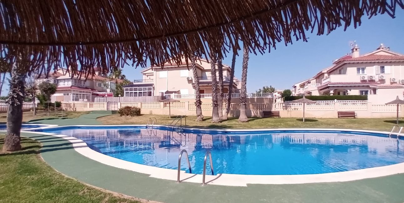 Resale - Apartment / flat -
Orihuela Costa - Playa Flamenca