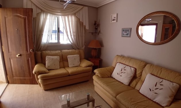 Resale - Apartment / flat -
Orihuela Costa - Playa Flamenca