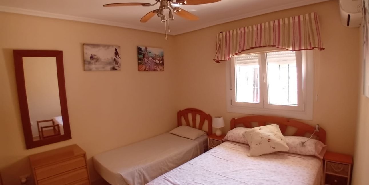 Resale - Apartment / flat -
Orihuela Costa - Playa Flamenca