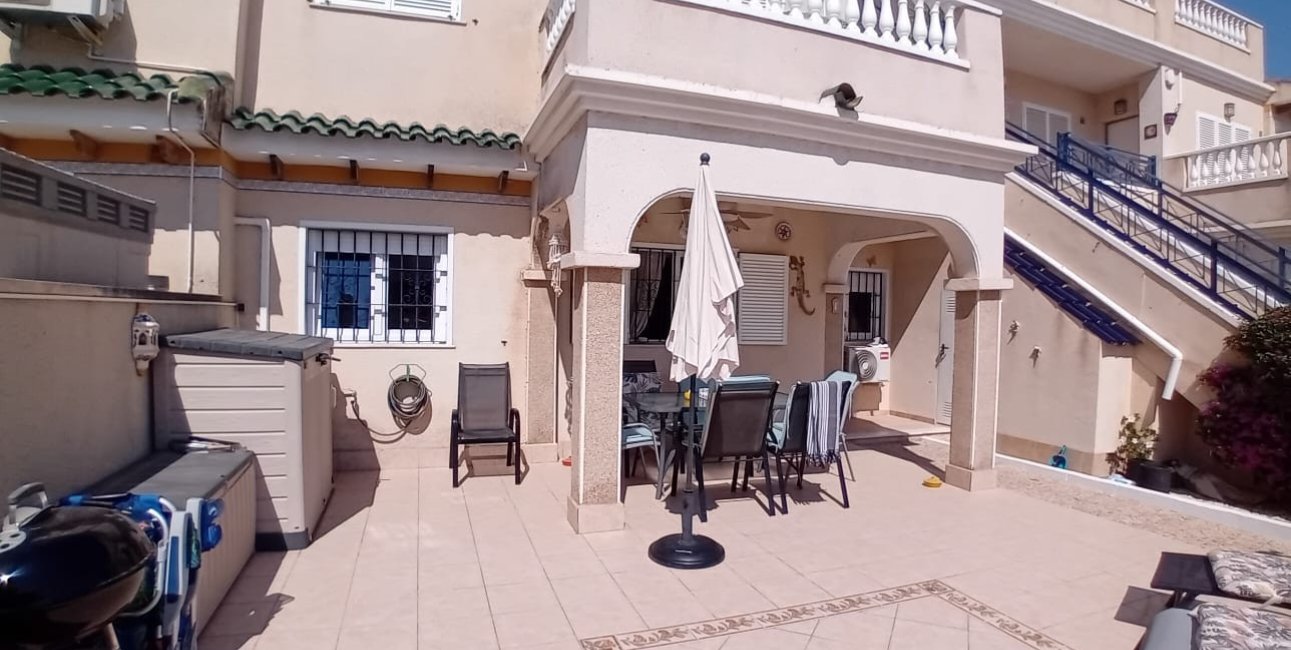 Resale - Apartment / flat -
Orihuela Costa - Playa Flamenca
