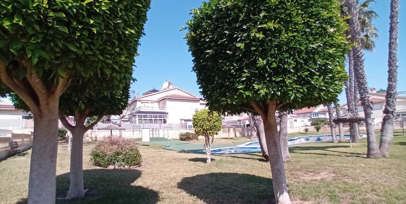 Resale - Apartment / flat -
Orihuela Costa - Playa Flamenca