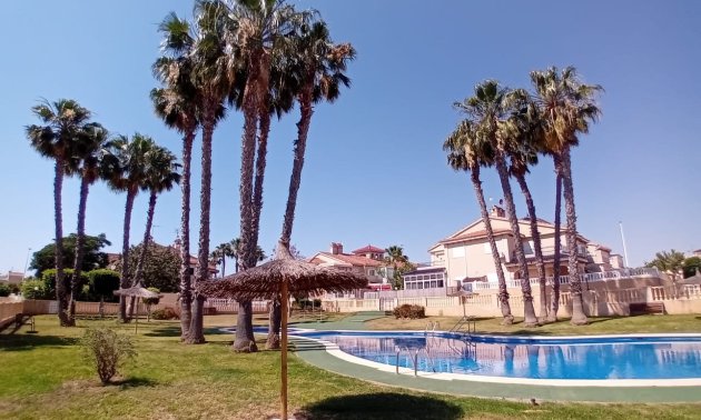Resale - Apartment / flat -
Orihuela Costa - Playa Flamenca