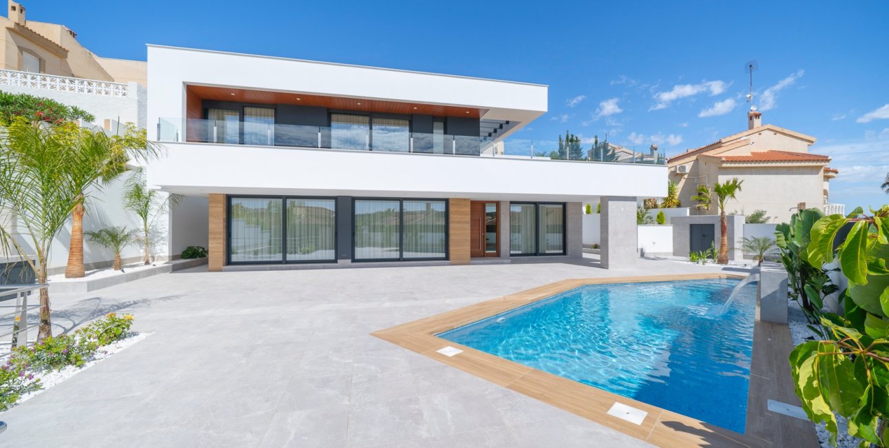 Resale - Villa -
Ciudad Quesada - La Marquesa