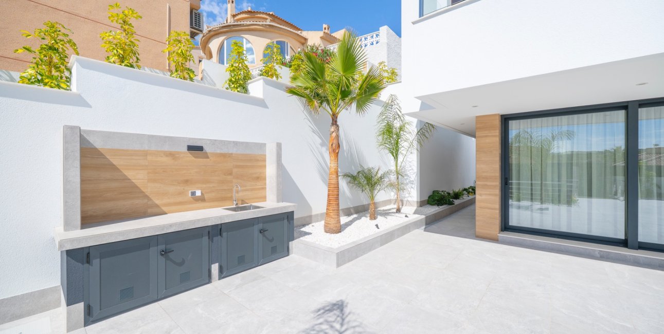 Resale - Villa -
Ciudad Quesada - La Marquesa