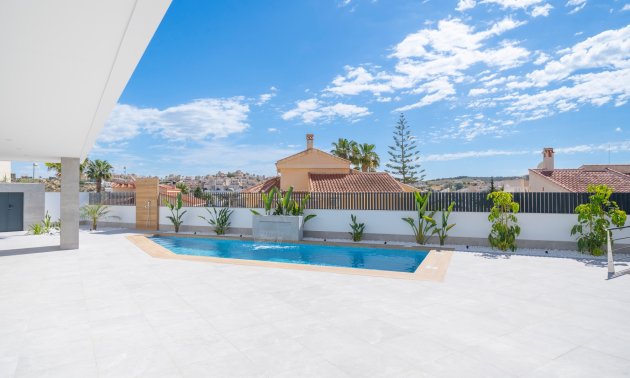 Resale - Villa -
Ciudad Quesada - La Marquesa