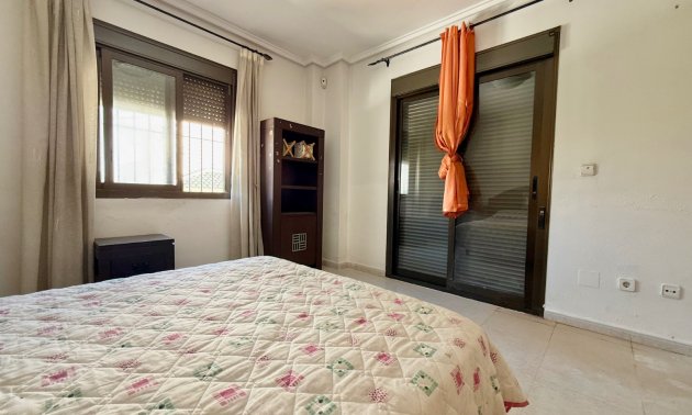 Resale - Townhouse -
Ciudad Quesada - Doña Pepa