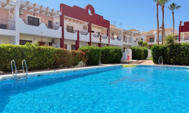Resale - Townhouse -
Ciudad Quesada - Doña Pepa