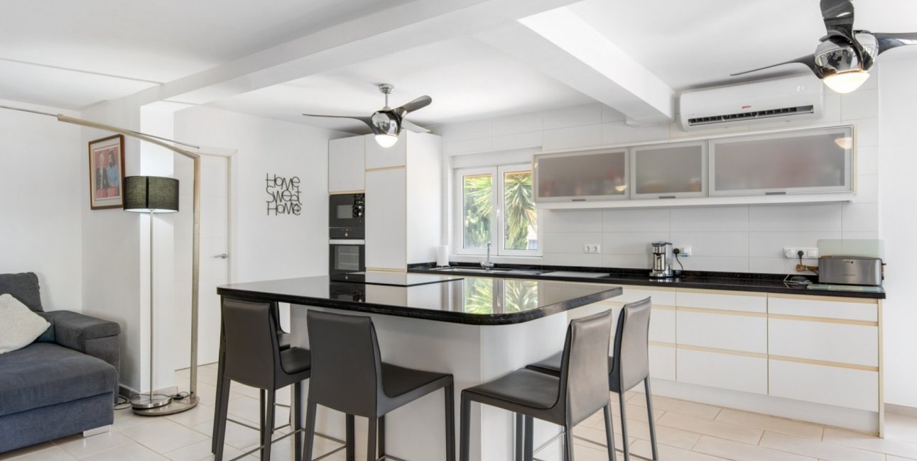 Resale - Country House -
Catral - Catral - Country