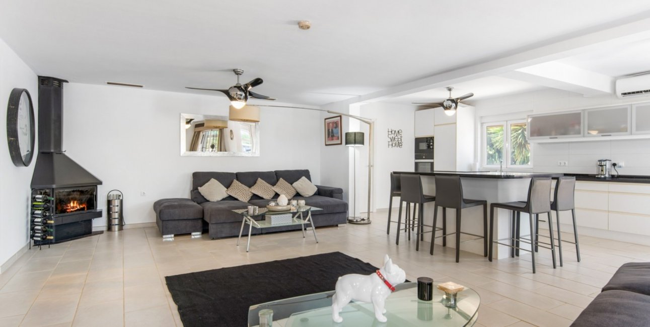Resale - Country House -
Catral - Catral - Country