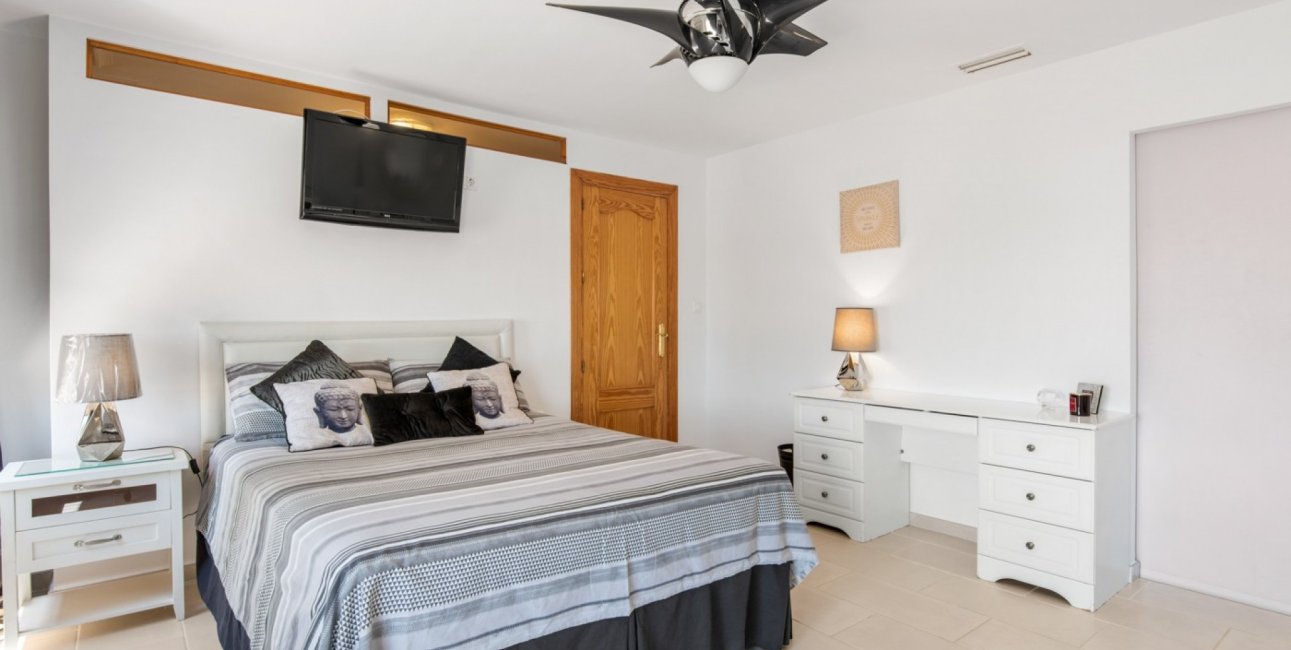 Resale - Country House -
Catral - Catral - Country