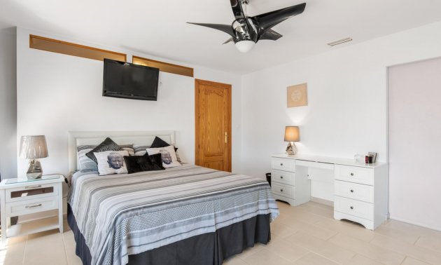 Resale - Country House -
Catral - Catral - Country