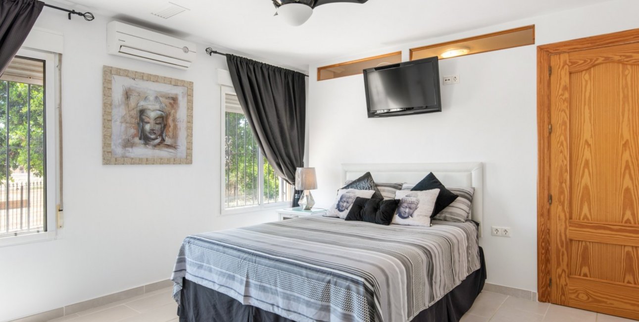 Resale - Country House -
Catral - Catral - Country