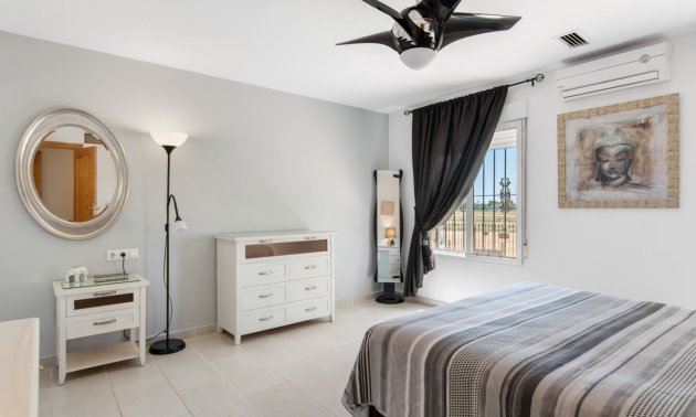 Resale - Country House -
Catral - Catral - Country