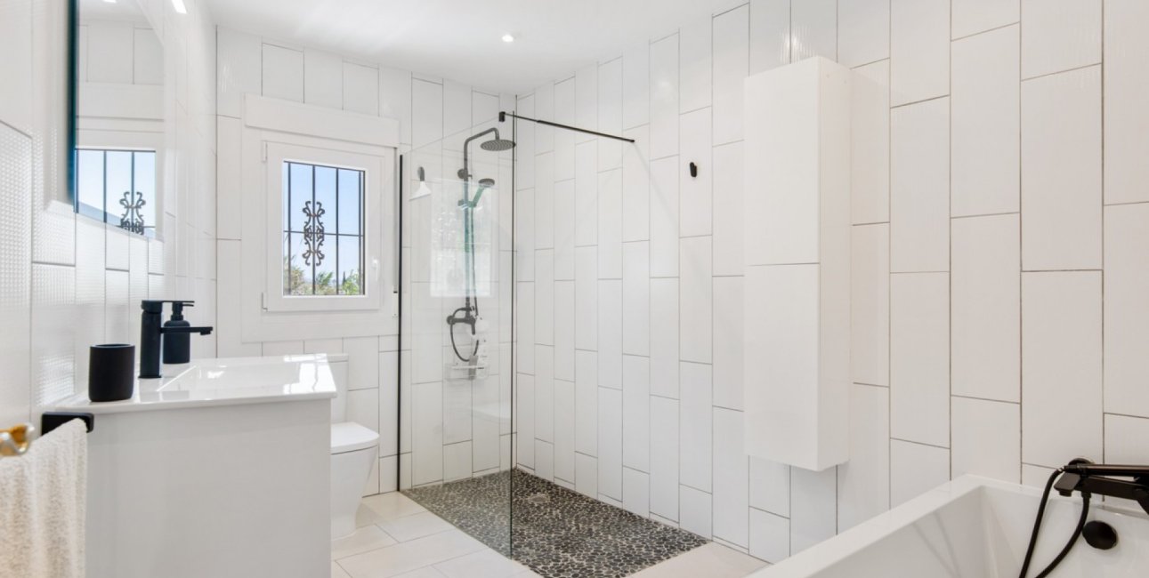 Resale - Country House -
Catral - Catral - Country