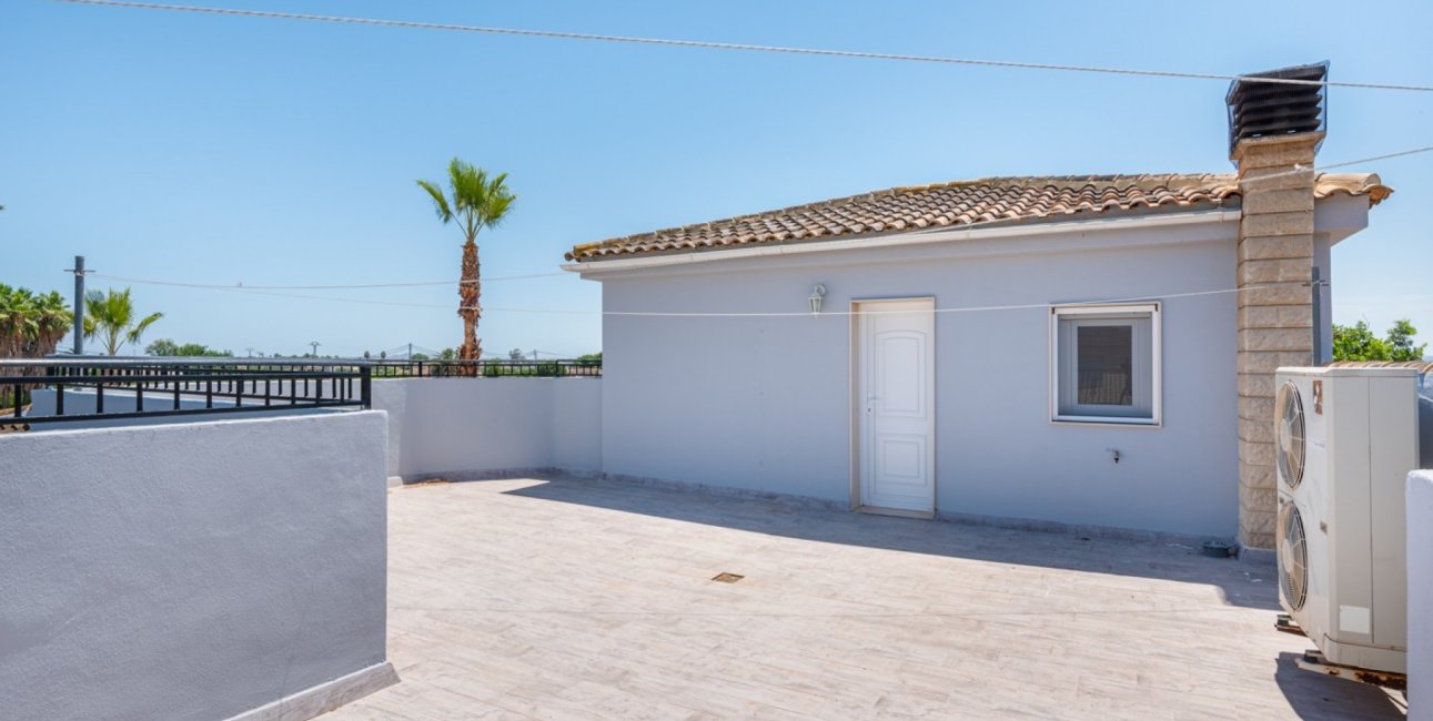 Resale - Country House -
Catral - Catral - Country