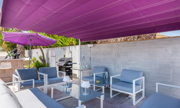 Resale - Country House -
Catral - Catral - Country