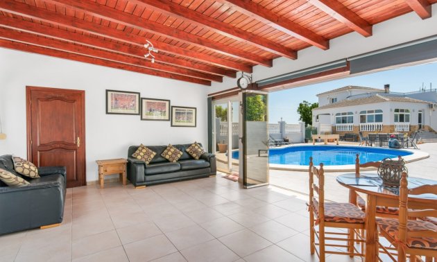 Resale - Country House -
Catral - Catral - Country