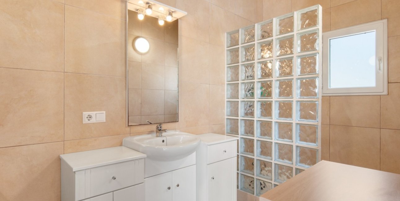Resale - Country House -
Catral - Catral - Country