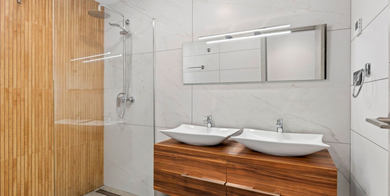 Resale - Villa -
Guardamar del Segura - El Raso