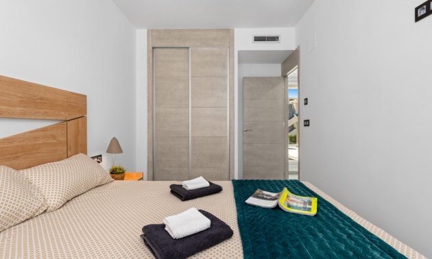 Resale - Villa -
Guardamar del Segura - El Raso